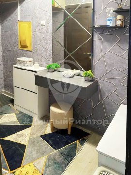 1-к квартира, 4/5 эт., 30м²
