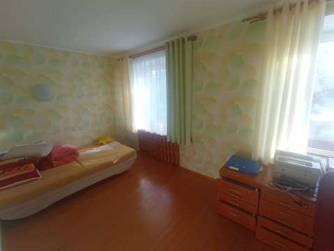 Дом 280м², участок 10 сот.