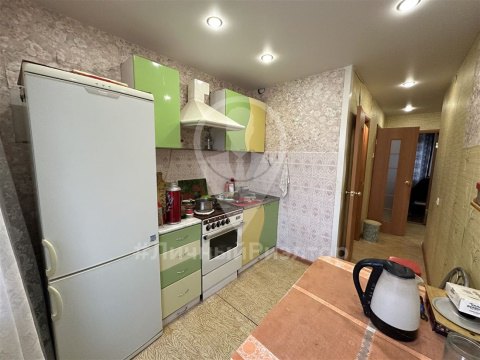3-к квартира, 3/5 эт., 53м²