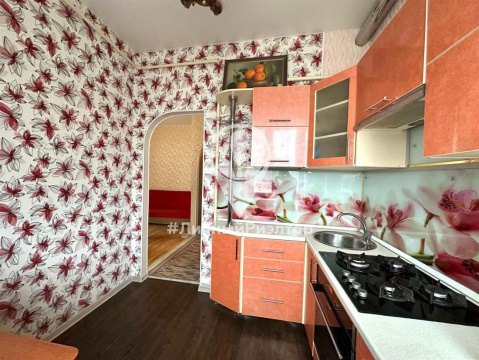 1-к квартира, 5/5 эт., 31м²