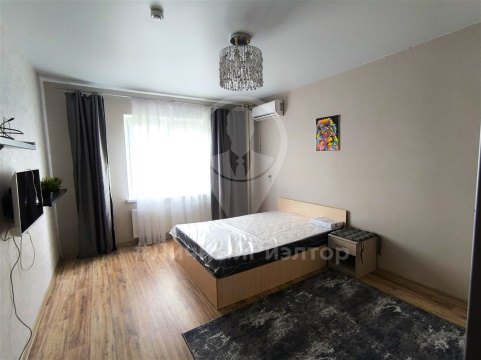 1-к квартира, 1/16 эт., 35м²