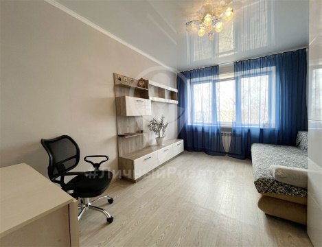3-к квартира, 5/5 эт., 63м²