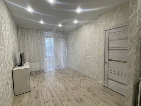 1-к квартира, 5/25 эт., 42м²