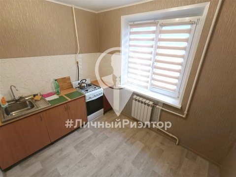 1-к квартира, 1/5 эт., 32м²