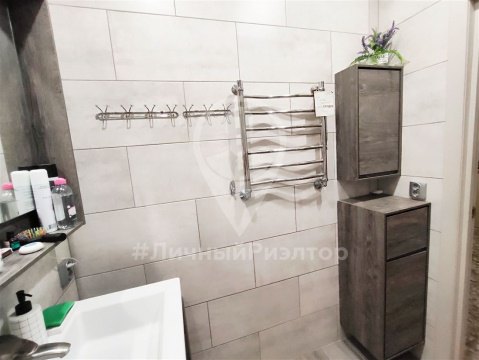 3-к квартира, 1/10 эт., 69м²