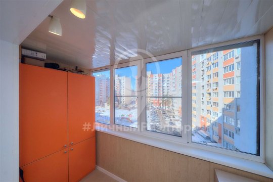 3-к квартира, 5/10 эт., 98м²