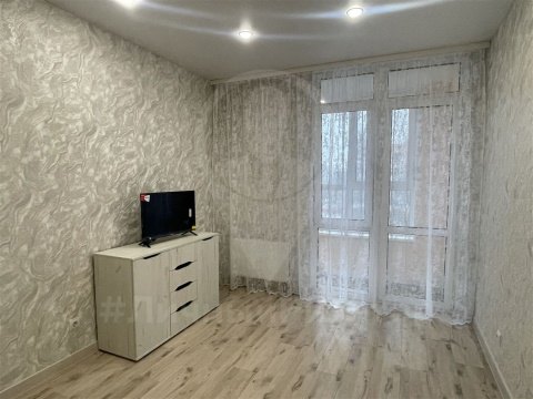 1-к квартира, 5/25 эт., 42м²