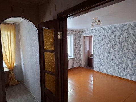 2-к квартира, 2/5 эт., 37м²