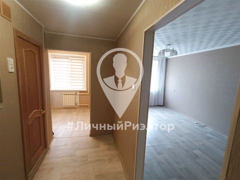 1-к квартира, 1/5 эт., 32м²