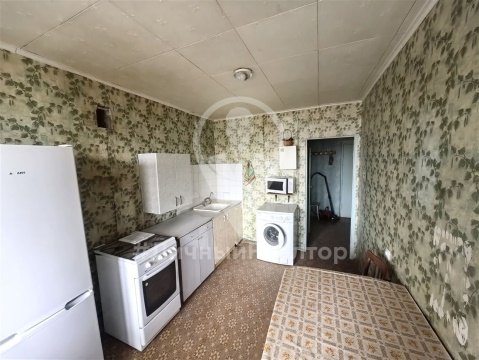 2-к квартира, 4/9 эт., 52м²