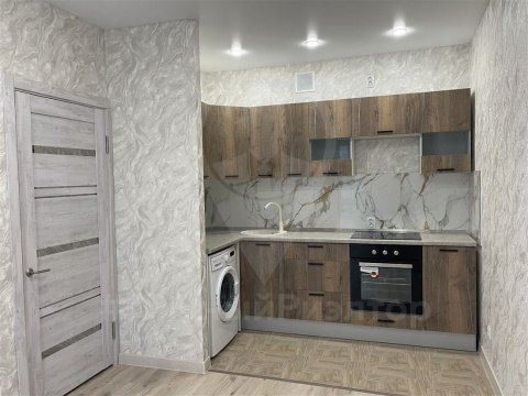 1-к квартира, 5/25 эт., 42м²