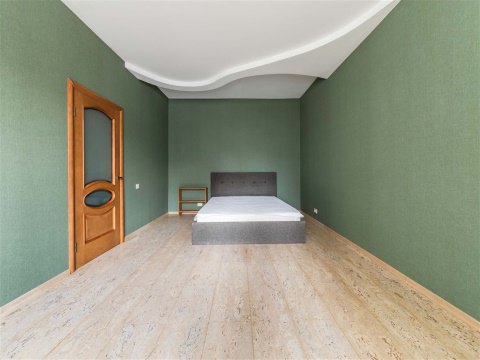 2-к квартира, 2/15 эт., 75м²
