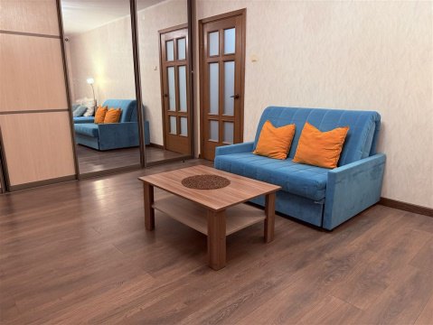 2-к квартира, 5/10 эт., 65м²