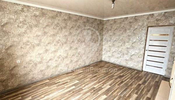 2-к квартира, 9/10 эт., 59м²