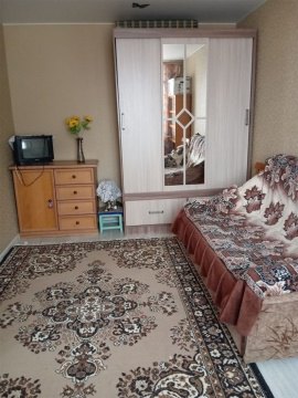 2-к квартира, 4/5 эт., 58м²