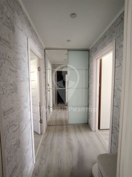 2-к квартира, 4/5 эт., 45м²
