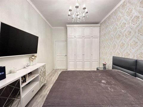1-к квартира, 3/14 эт., 38м²