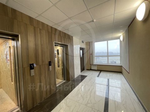 1-к квартира, 5/25 эт., 42м²