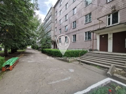 1-к квартира, 4/5 эт., 28м²