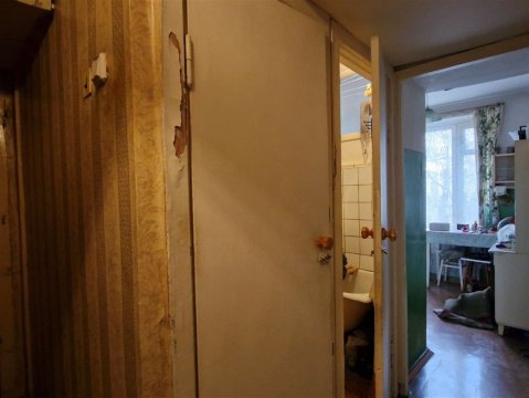 2-к квартира, 2/5 эт., 47м²