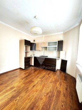 1-к квартира, 5/8 эт., 56м²