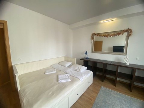1-к квартира, 7/7 эт., 47м²
