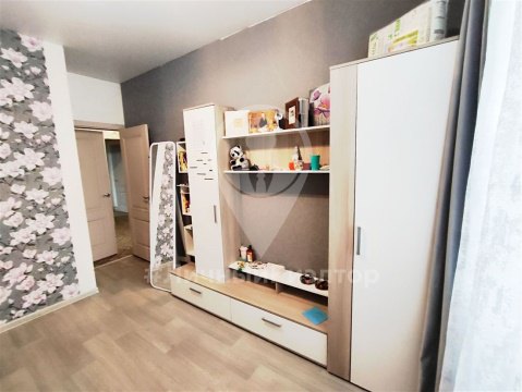 3-к квартира, 1/10 эт., 69м²