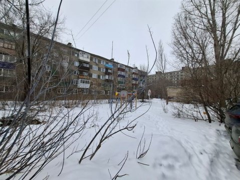 2-к квартира, 2/5 эт., 37м²