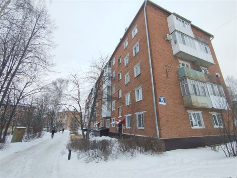 2-к квартира, 5/5 эт., 43м²