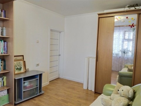 3-к квартира, 7/17 эт., 85м²