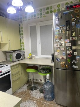 3-к квартира, 5/5 эт., 45м²