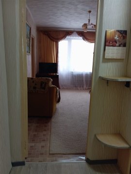 2-к квартира, 4/5 эт., 58м²