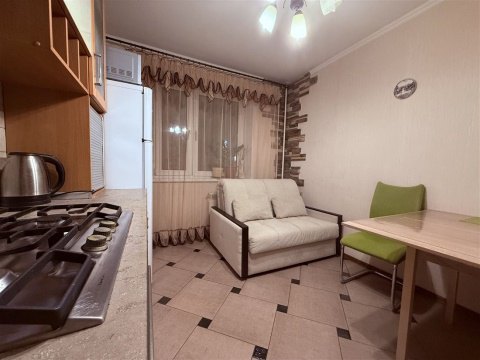 2-к квартира, 5/10 эт., 65м²