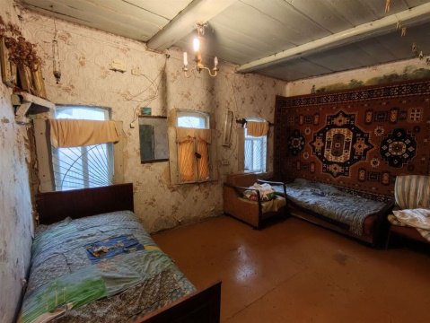 Дом 50м², участок 15 сот.