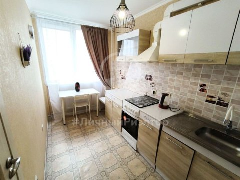 1-к квартира, 2/25 эт., 23м²