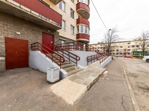 2-к квартира, 2/15 эт., 75м²