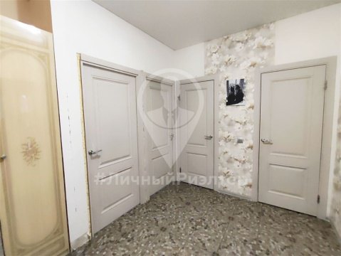 3-к квартира, 1/10 эт., 69м²