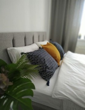 2-к квартира, 4/9 эт., 65м²