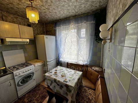 2-к квартира, 3/5 эт., 45м²