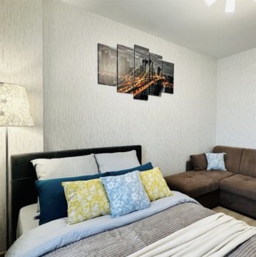 2-к квартира, 4/9 эт., 65м²