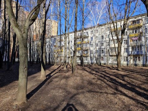 2-к квартира, 2/5 эт., 47м²