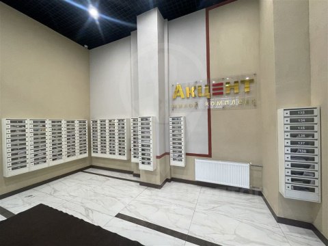 1-к квартира, 5/25 эт., 42м²