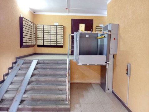 2-к квартира, 1/16 эт., 63м²