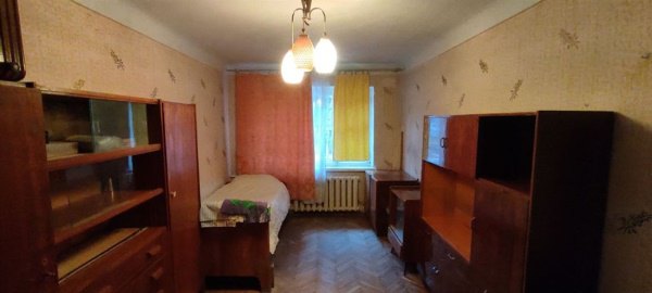 1-к квартира, 1/4 эт., 29м²