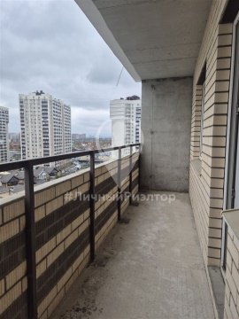 1-к квартира, 10/17 эт., 39м²