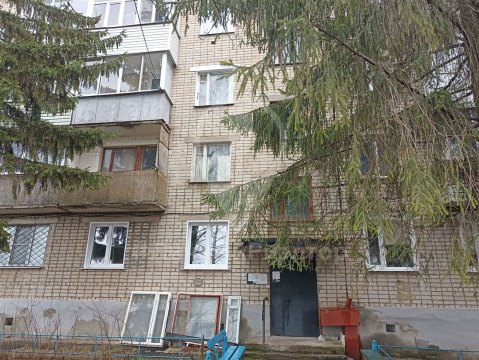 2-к квартира, 3/5 эт., 47м²