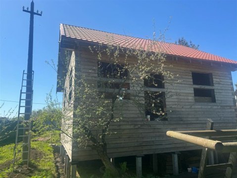 Дом 90м², участок 12 сот.