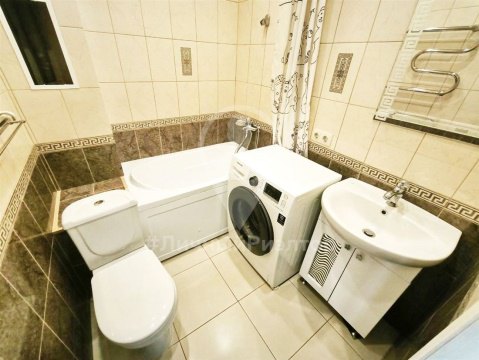 1-к квартира, 2/25 эт., 23м²