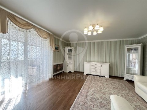 2-к квартира, 1/5 эт., 70м²
