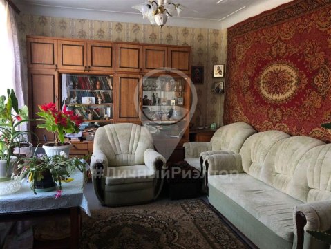 Дом 50м², участок 13 сот.